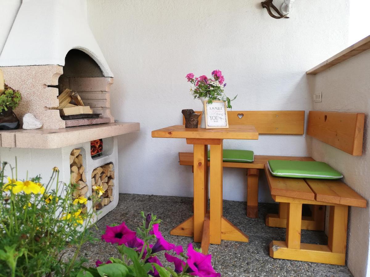 Apartment Natur Herz Haus im Ennstal Exteriör bild